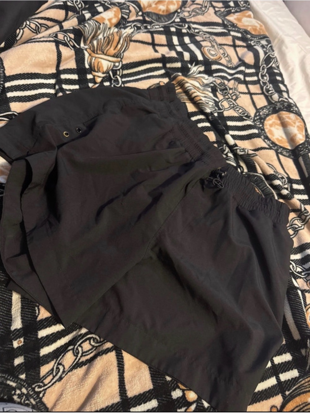 Old Navy Black Elastic-Waist Skort